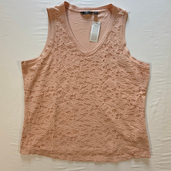 G by Giuliana Tops - G by Giuliana NWOT Lace Front Tank Top 1X Soft Peach V-Neck Cotton Blend Chic